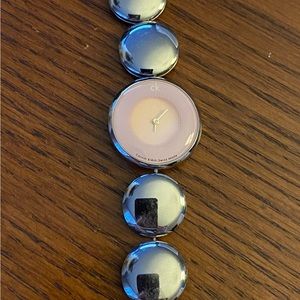 Rare Calvin Klein Swiss silver and pink women’s round link bracelet watch K35235